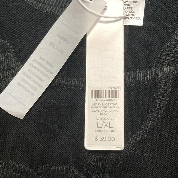 Chico’s Embroidered Ruana - Picture 8 of 8